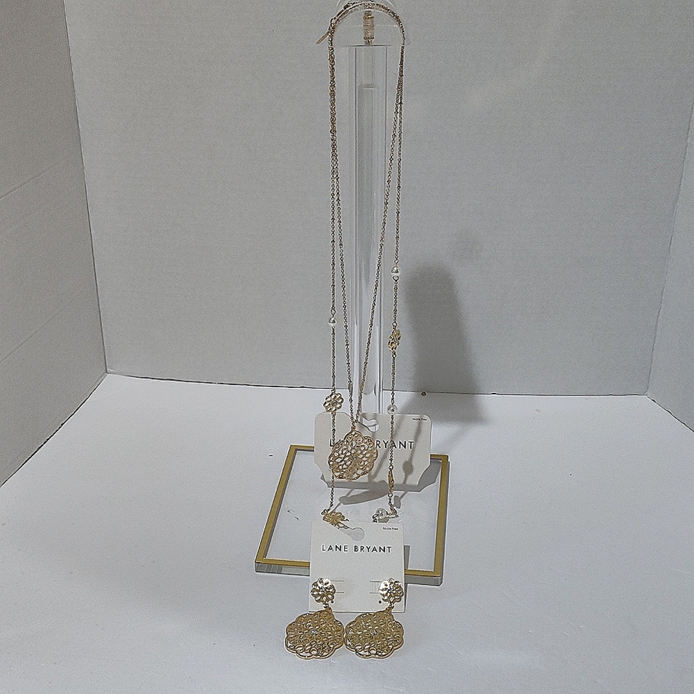 Lane Bryant Gold Floral Necklace and Earring Set